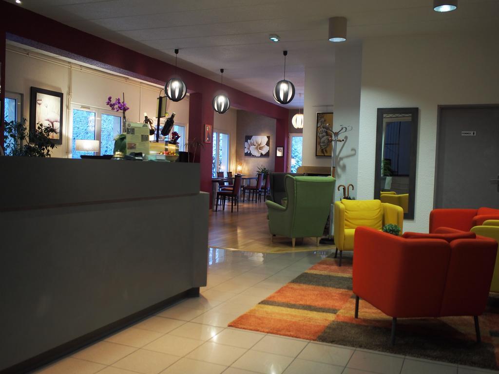 The Originals City, Hotel Et Restaurant Aster, Saint-Avold Nord Creutzwald Exterior foto